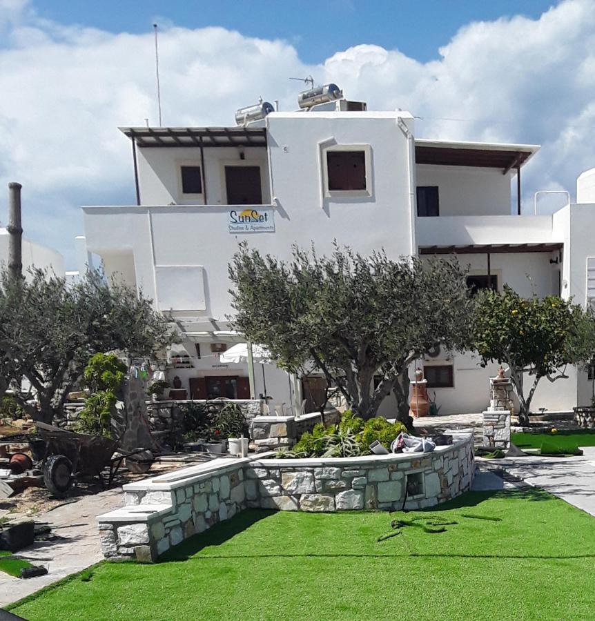Sunset Studios And Apartments For Adults Over 21 Only Náoussa Extérieur photo