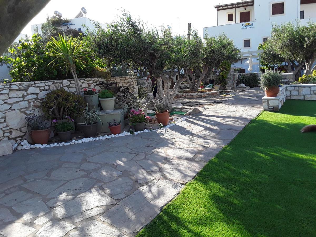Sunset Studios And Apartments For Adults Over 21 Only Náoussa Extérieur photo