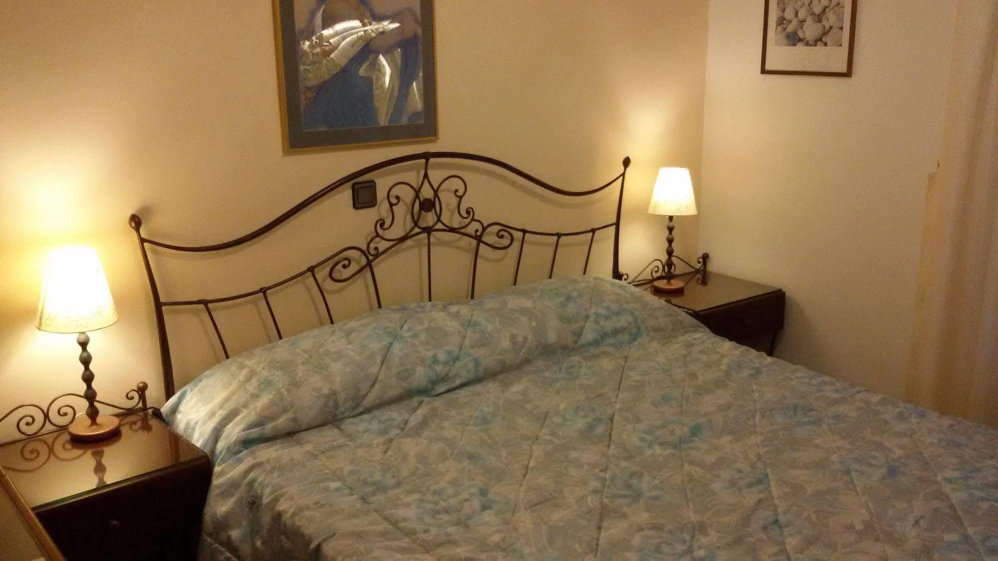 Sunset Studios And Apartments For Adults Over 21 Only Náoussa Extérieur photo